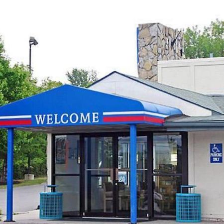 Rodeway Inn Altoona Exterior foto